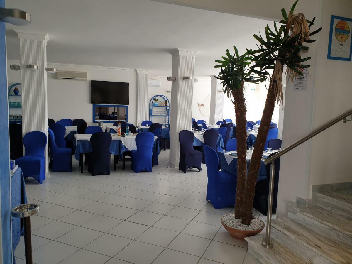 Hotel Caraibisiaco Sul Mare San Pietro in Bevagna Dış mekan fotoğraf